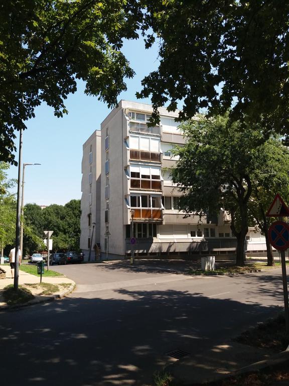 Malnas Macska Apartman Szekszard Luaran gambar